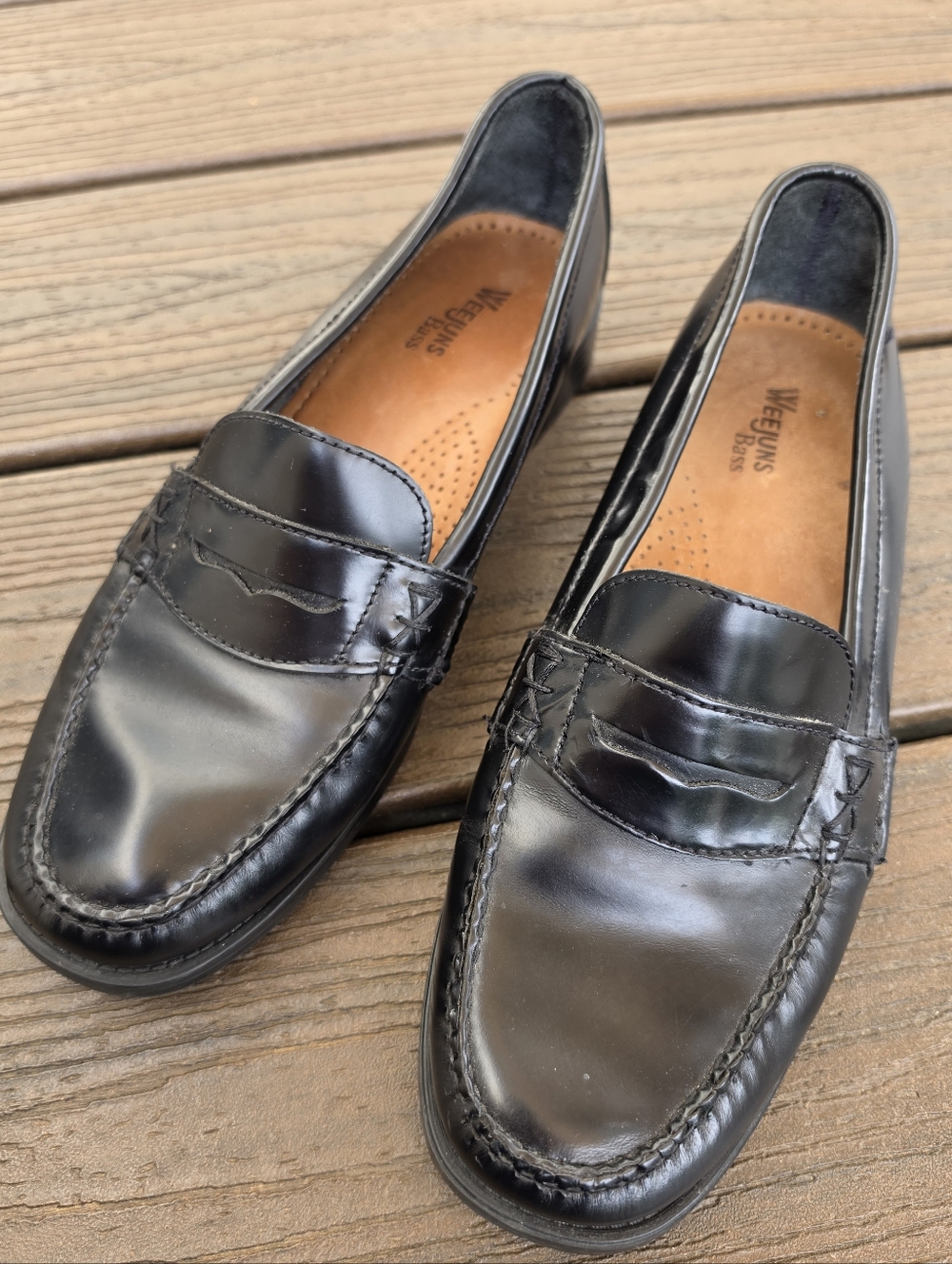 EUC Bass Weejuns Katherine II Women's Black Penny Loafers 9.5